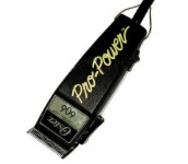 Вибрационная машинка для стрижки волос  Oster Pro Power 606-95 имеет мощность 9 Вт.